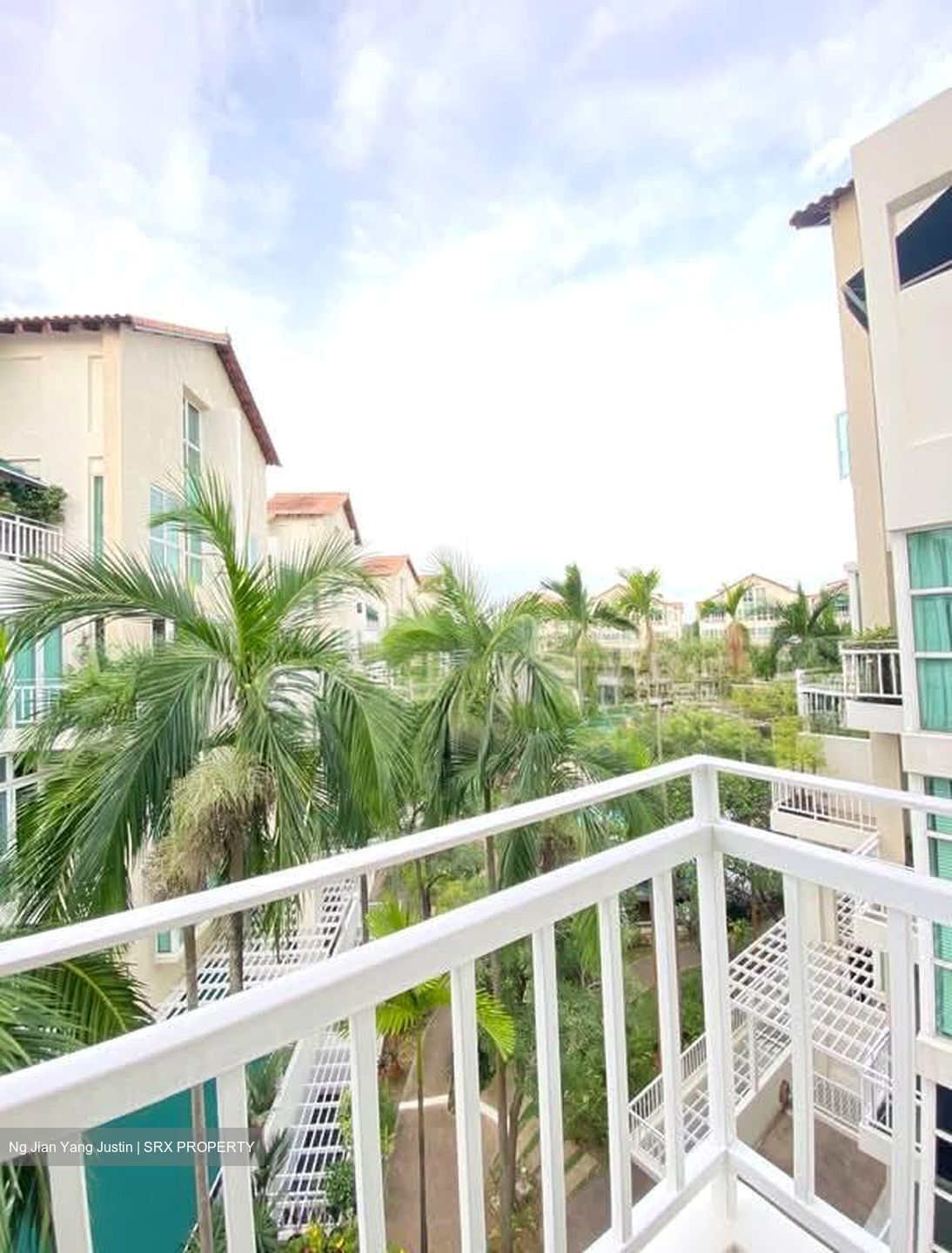 Country Park Condominium (D16), Condominium #590271031